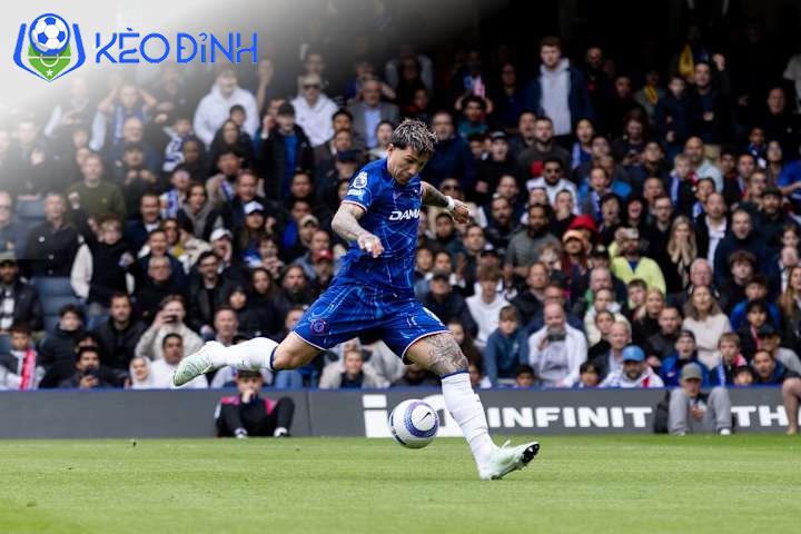 Cuộc chiến Champions League thêm phần gay cấn: Chelsea 
