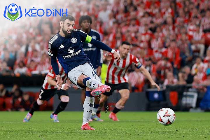 Europa League: Cứu cánh cho mùa giải bết bát của Manchester United?