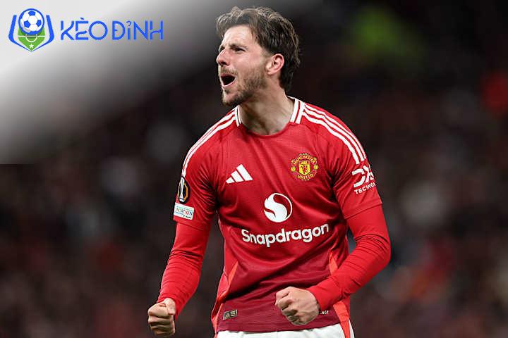 Chấm Điểm Cầu Thủ Manchester United: Mason Mount Rực Sáng