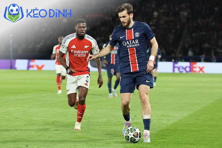 Từ Kazan Đến Napoli: Bước Ngoặt Sự Nghiệp Của Kvaratskhelia