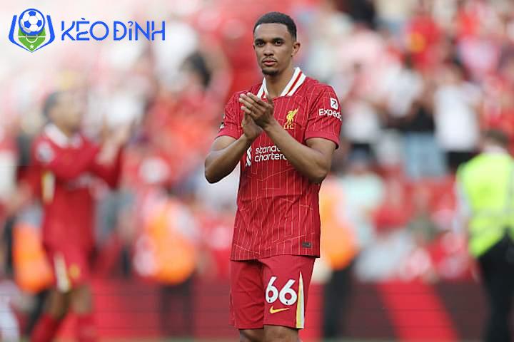 Vụ Lùm Xùm Xung Quanh Trent Alexander-Arnold: Sự Phân Tâm Không Đáng Có